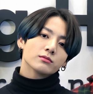 Meet your Posher, Sadaf